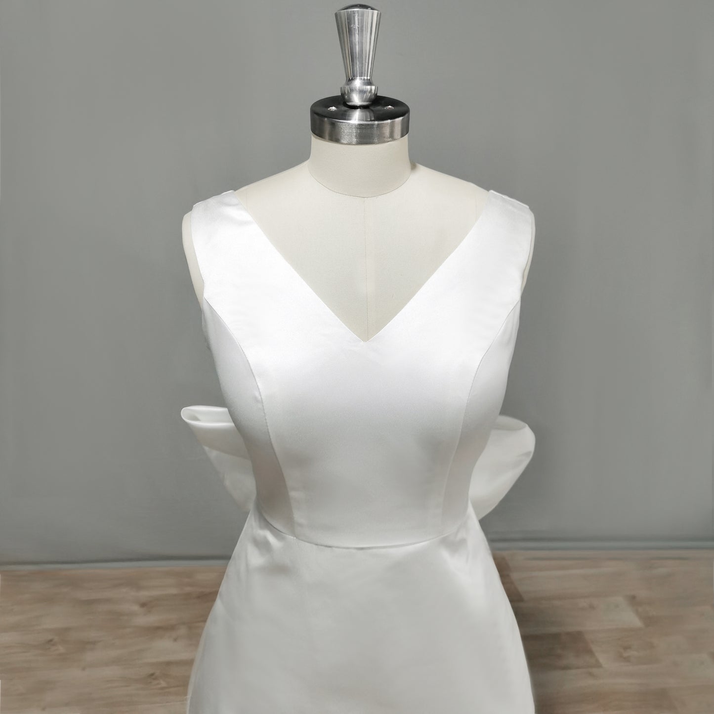 2025 Detachable Big Bow Mini Wedding Dress Sleeveless Short Bridal Gown Women Modern Backless Wedding Gown