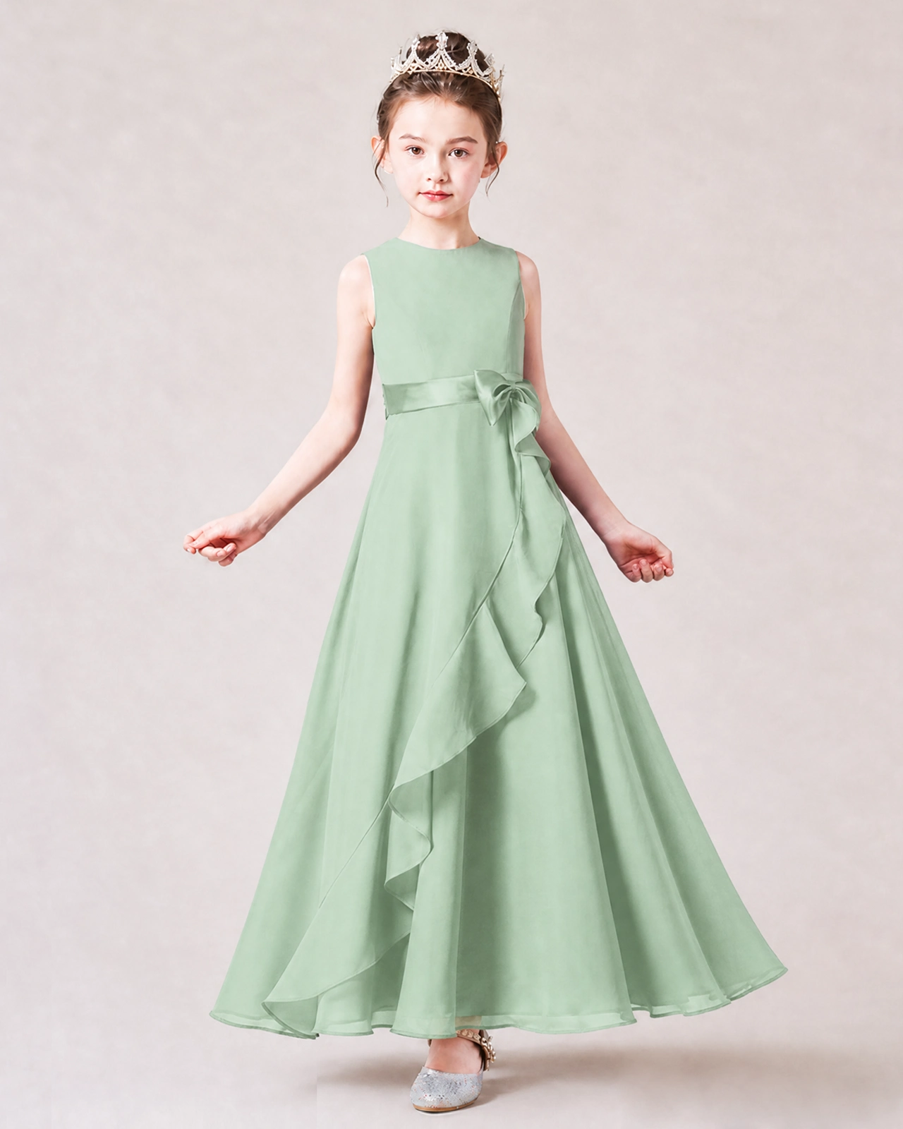 Dideyttawl Chiffon Junior Bridesmaid Dress with Sleeveless Ruffled Layers, Red / 10