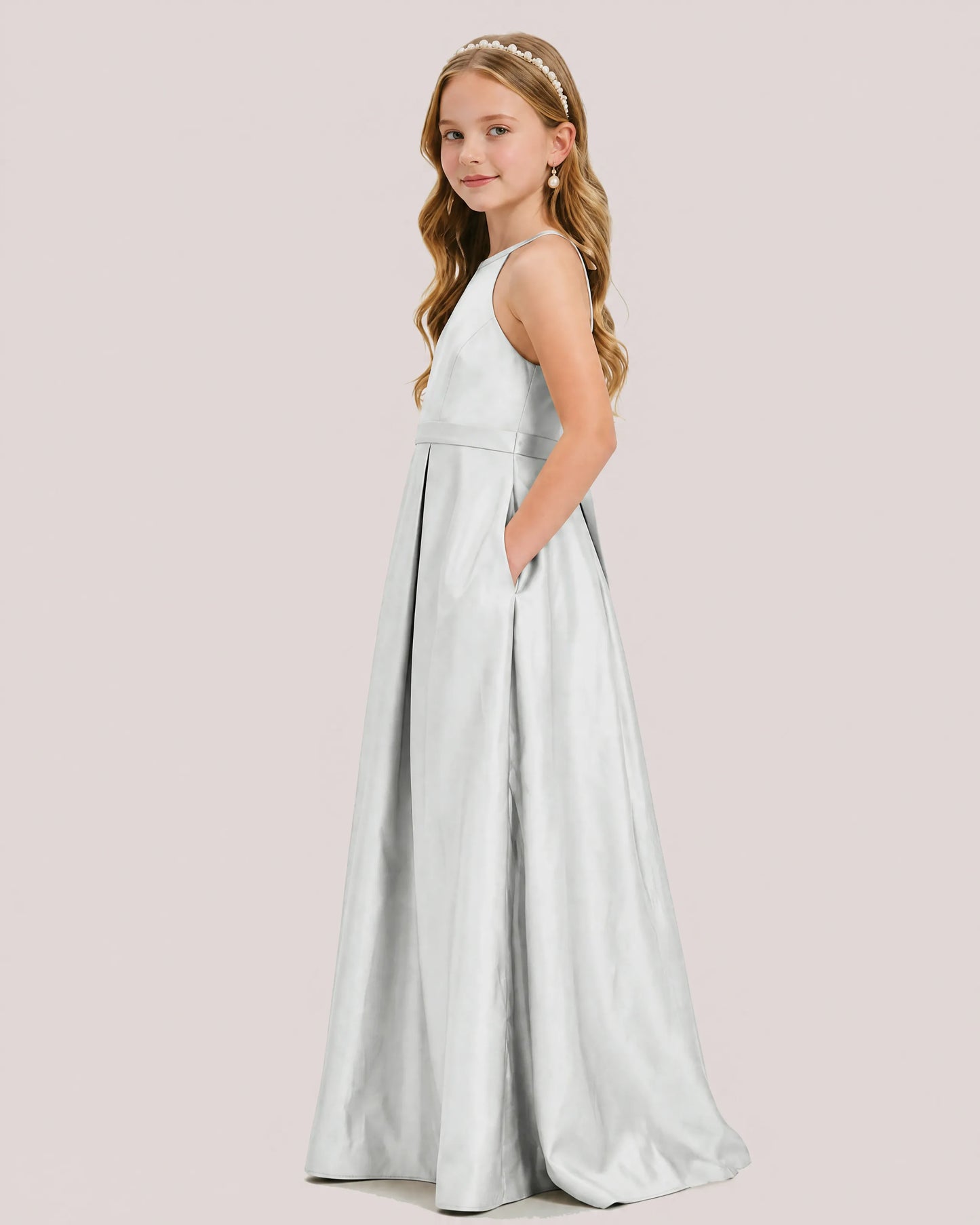 dideyttawl A-Line Junior Bridesmaid Dresses Satin Halter Special Occasion Dress Gown 2532