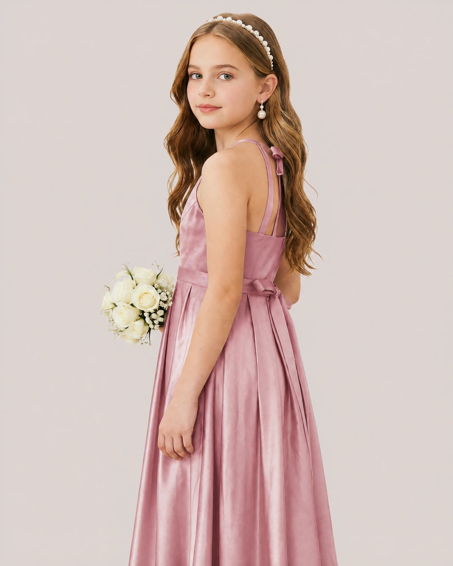 dideyttawl A-Line Junior Bridesmaid Dresses Satin Halter Special Occasion Dress Gown 2532
