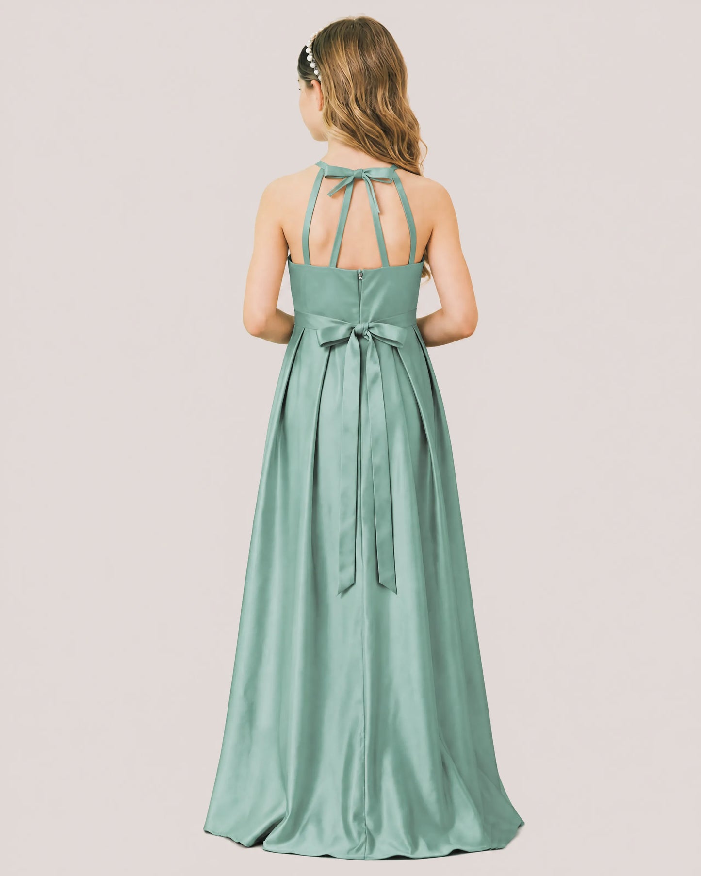 dideyttawl A-Line Junior Bridesmaid Dresses Satin Halter Special Occasion Dress Gown 2532