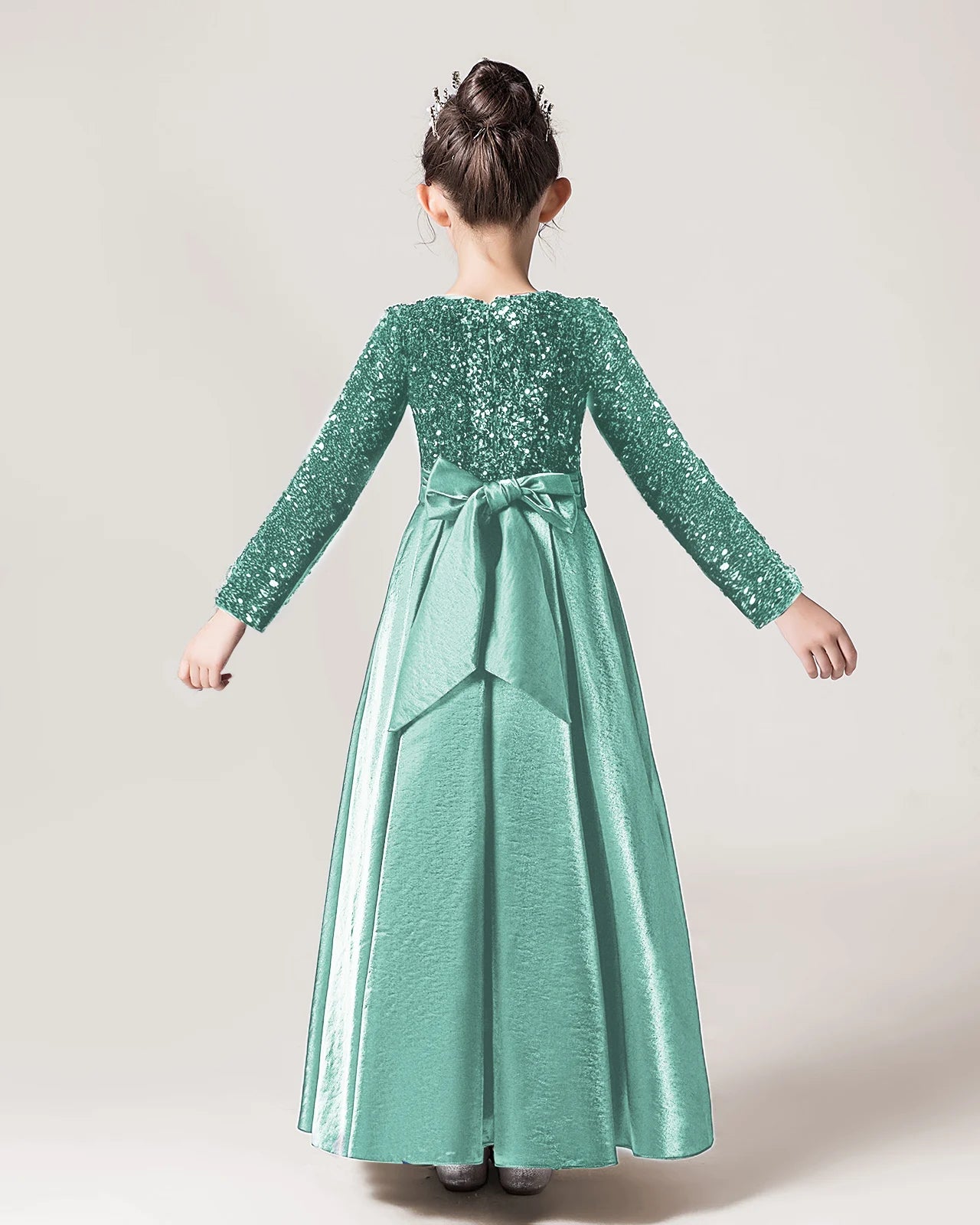 Dideyttawl Long Sleeves Sequins Flower Girls Dress Sparkling  Satin Formal Party Gown 503
