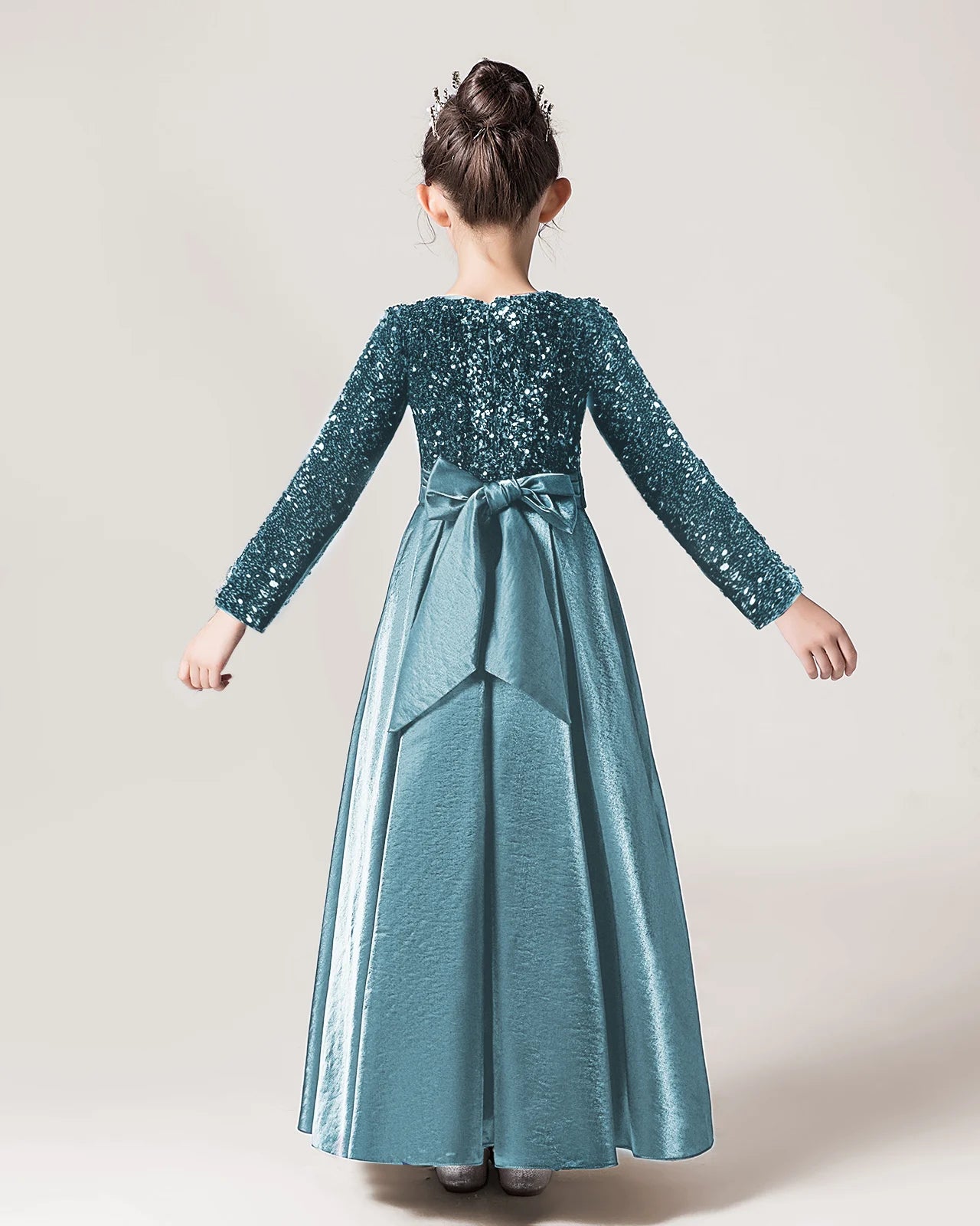Dideyttawl Long Sleeves Sequins Flower Girls Dress Sparkling  Satin Formal Party Gown 503