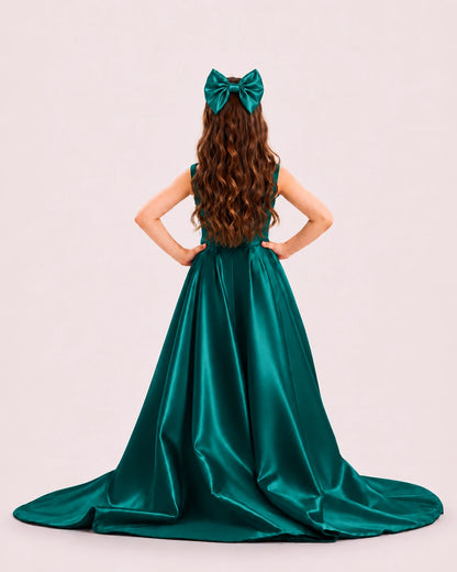 dideyttawl High-Low Junior Bridesmaid Dresses for Girls Pleated Satin A-Line Bow Straps Pageant Formal Party Dress 2536