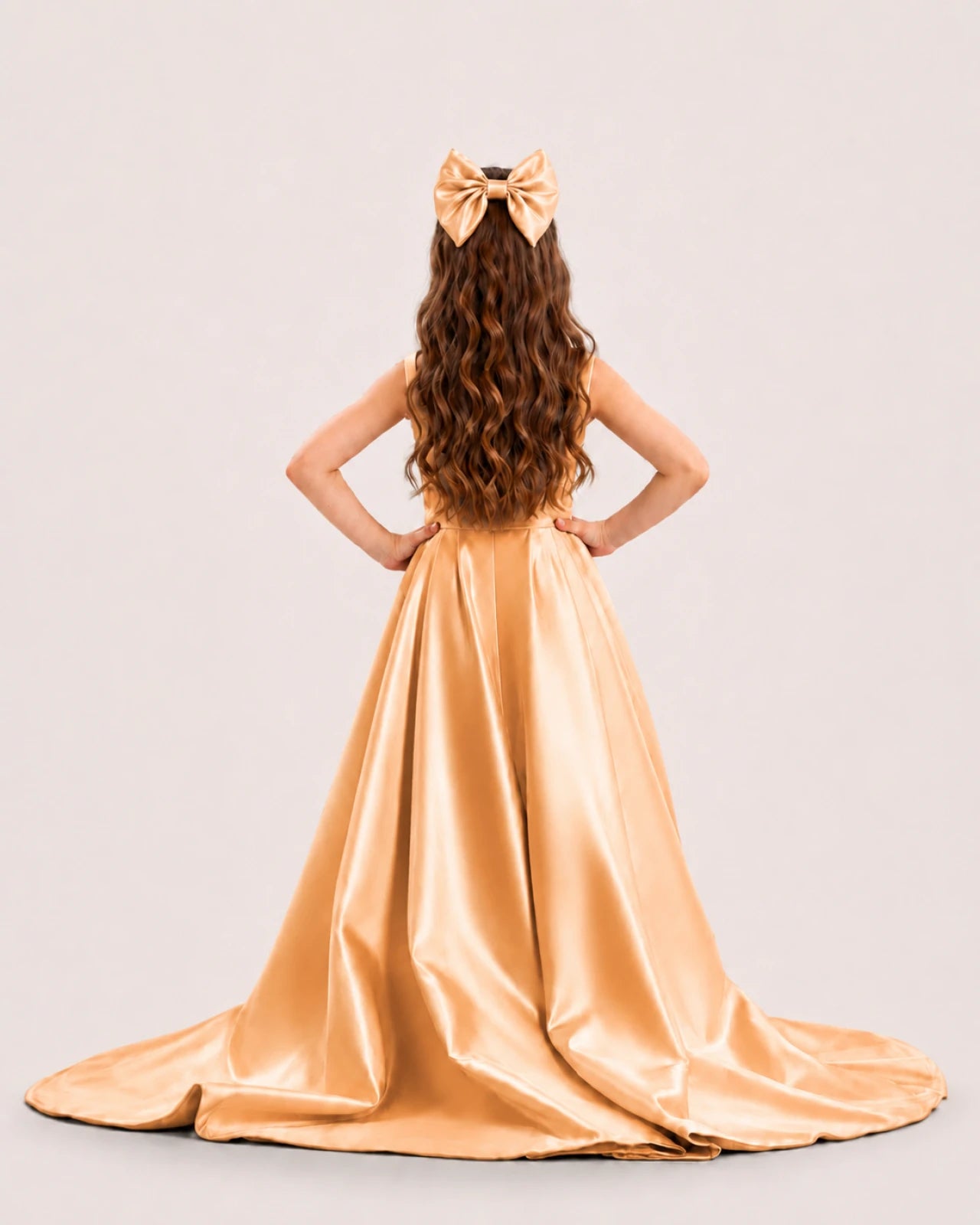 dideyttawl High-Low Junior Bridesmaid Dresses for Girls Pleated Satin A-Line Bow Straps Pageant Formal Party Dress 2536