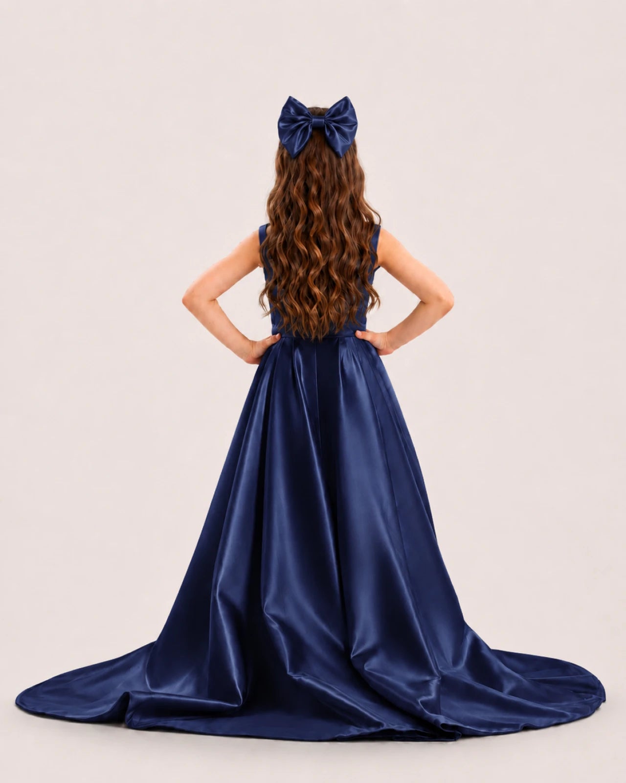 dideyttawl High-Low Junior Bridesmaid Dresses for Girls Pleated Satin A-Line Bow Straps Pageant Formal Party Dress 2536