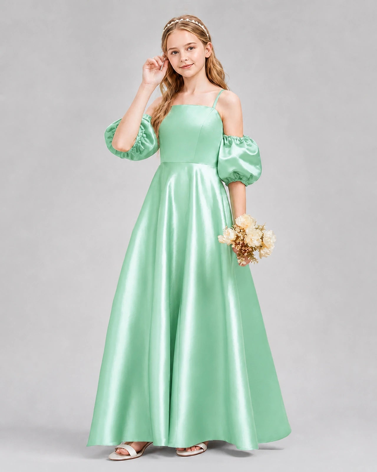 Dideyttawl Junior Bridesmaid Dress with Puff Sleeves and A-Line Satin Skirt