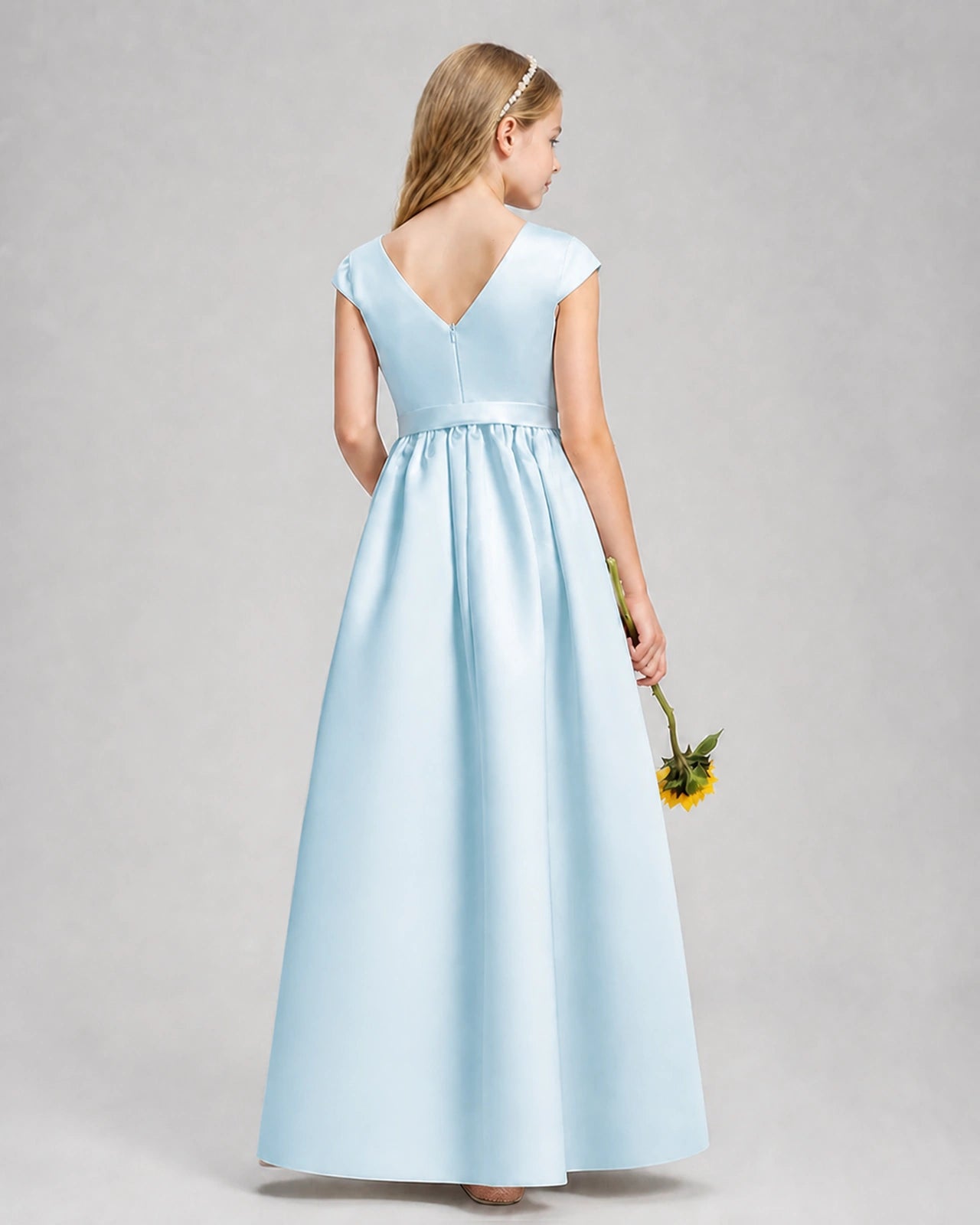 Dideyttawl Junior Bridesmaid Dress with Cap Sleeves and Satin Bow Waist Accent Secondary image
