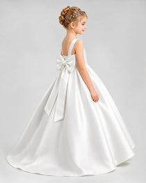 Dideyttawl Flower Girl Dress with Thick Straps and Statement Back Bow