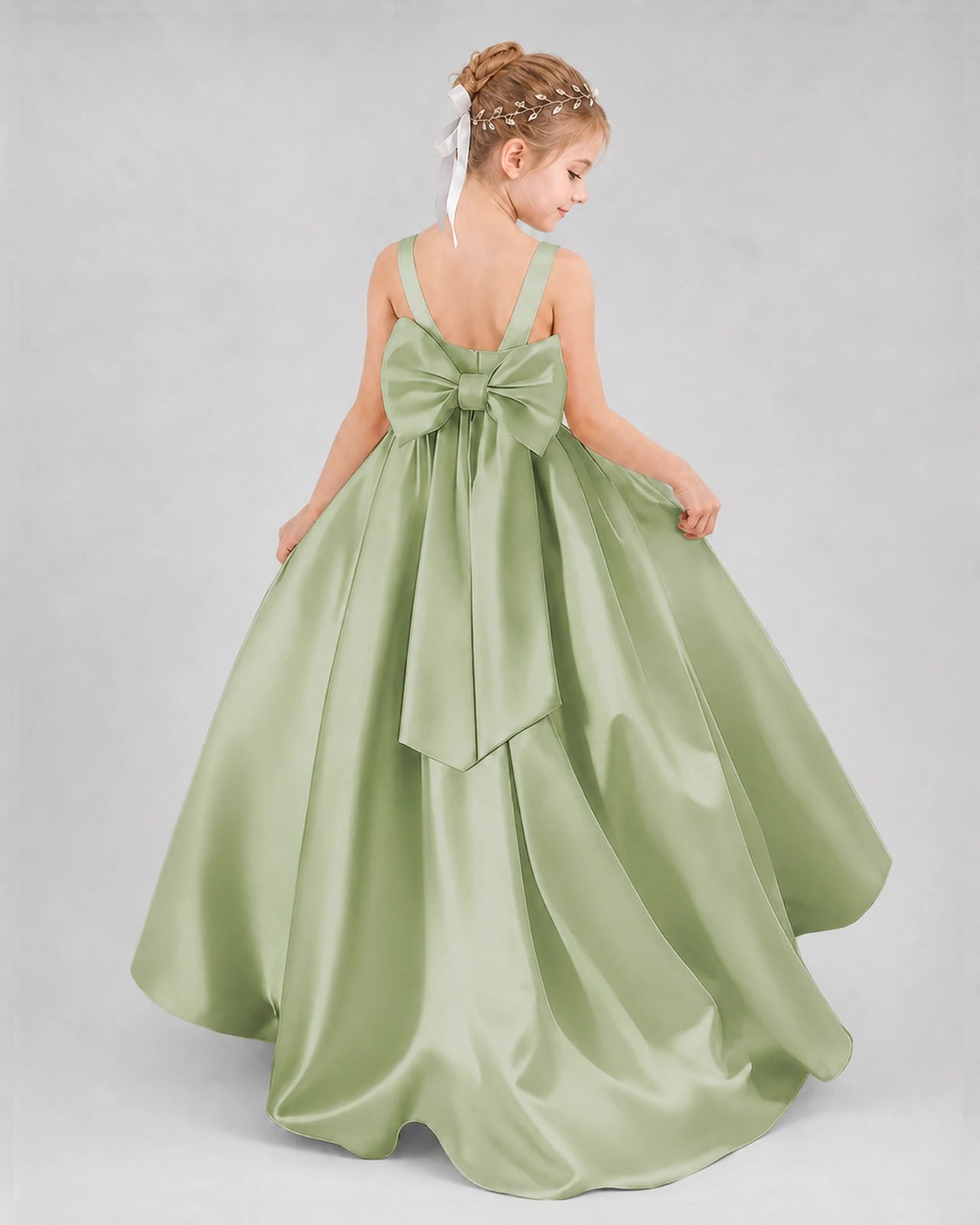 Dideyttawl Flower Girl Dress with Thick Straps and Statement Back Bow