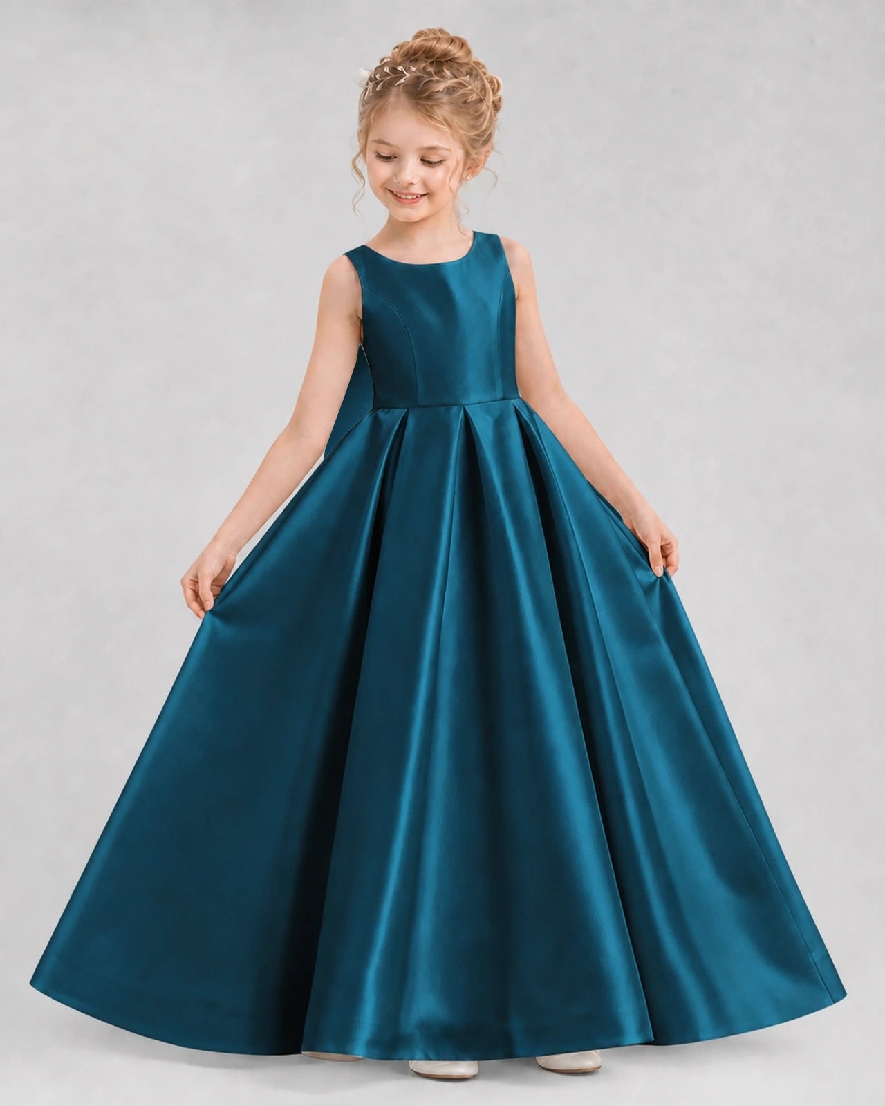 Dideyttawl Flower Girl Dress with Thick Straps and Statement Back Bow