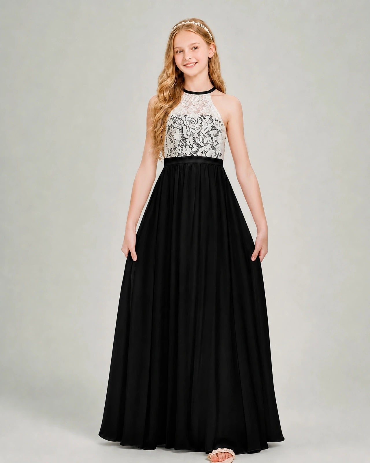 Dideyttawl Lace and Chiffon Junior Bridesmaid Dress with Halter Neck