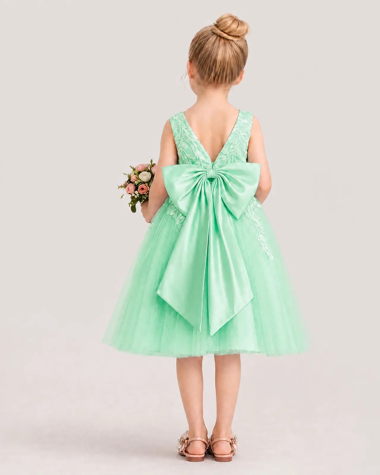 Dideyttawl Lace Satin Tulle Flower Girl Dress with Big Back Bow