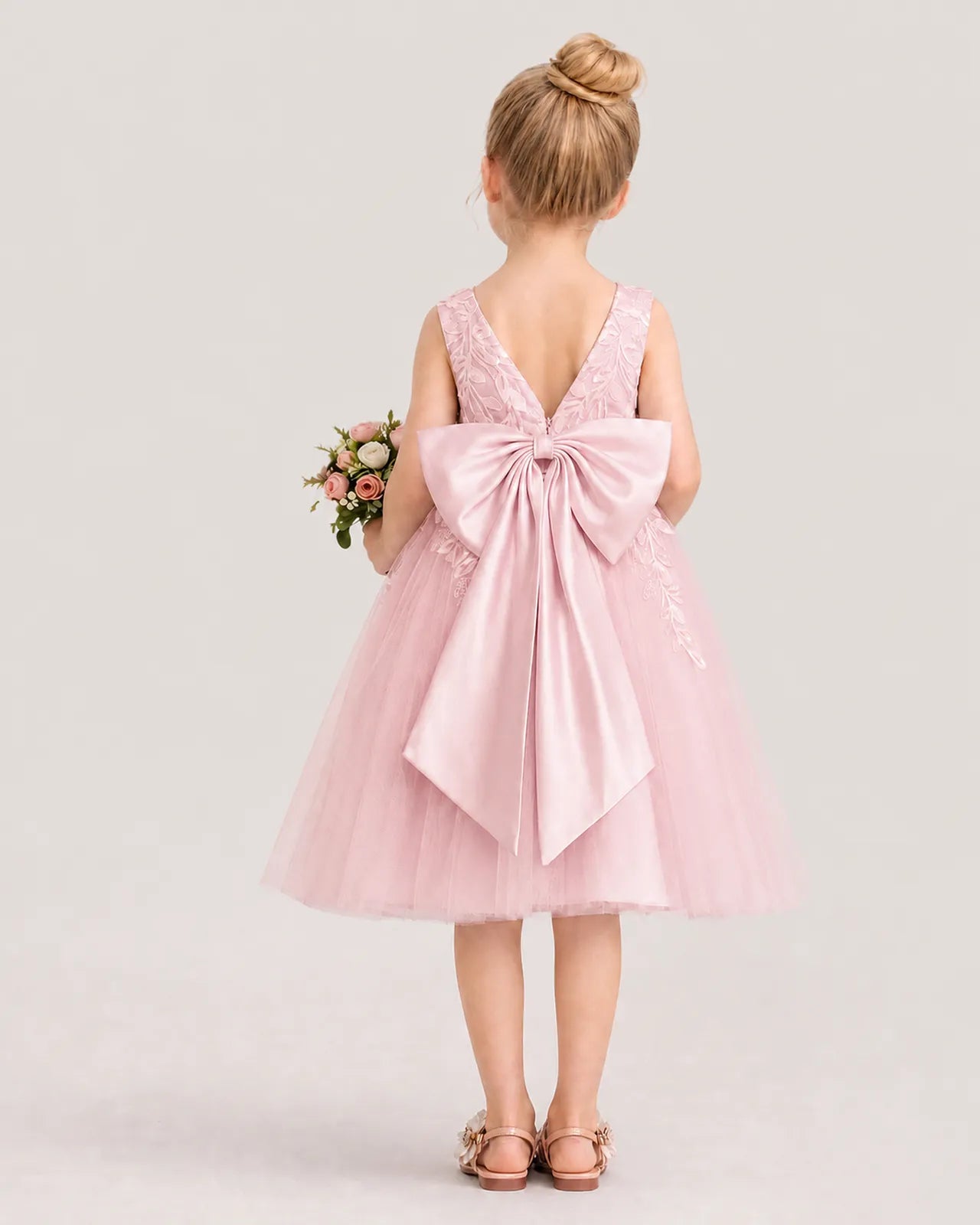 Dideyttawl Lace Satin Tulle Flower Girl Dress with Big Back Bow