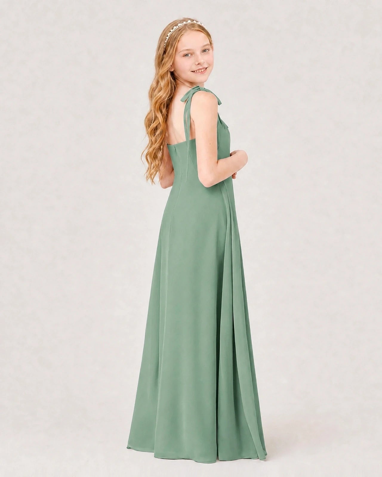 Dideyttawl Chiffon Junior Bridesmaid Dress with Shoulder Tie Straps