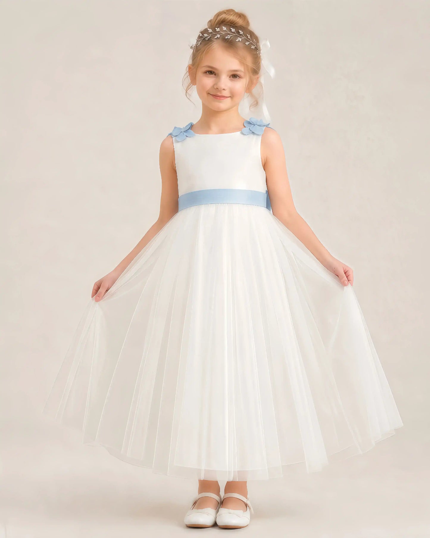 Dideyttawl Tulle Flower Girl Dress with 3D Flower Straps and Back Bow