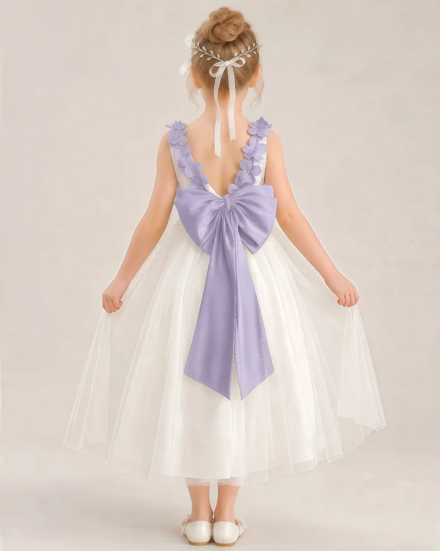 Dideyttawl Tulle Flower Girl Dress with 3D Flower Straps and Back Bow