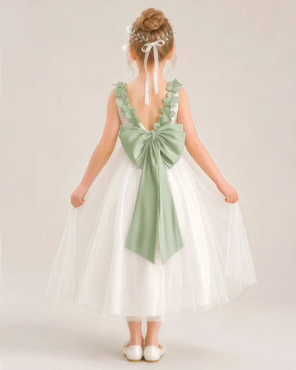 Dideyttawl Tulle Flower Girl Dress with 3D Flower Straps and Back Bow