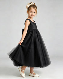 Black Flower Girl Dress Sweetheart Neck V-Back Bow Tulle Midi Dress Side View