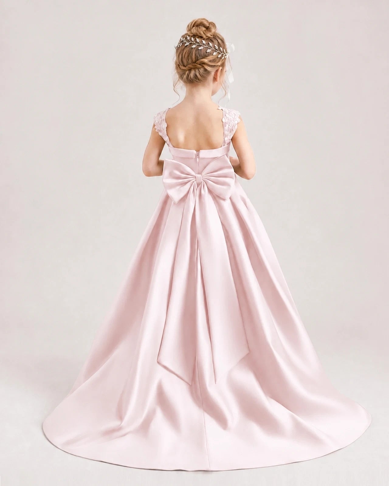 Dideyttawl Pleated Satin Flower Girl Dress with Lace Straps and Big Back Bow