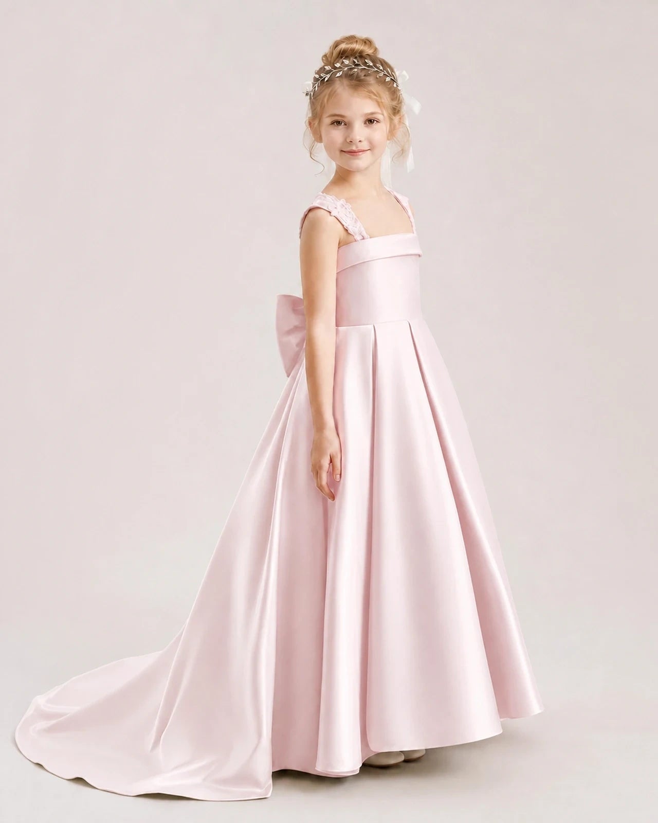 Dideyttawl Pleated Satin Flower Girl Dress with Lace Straps and Big Back Bow