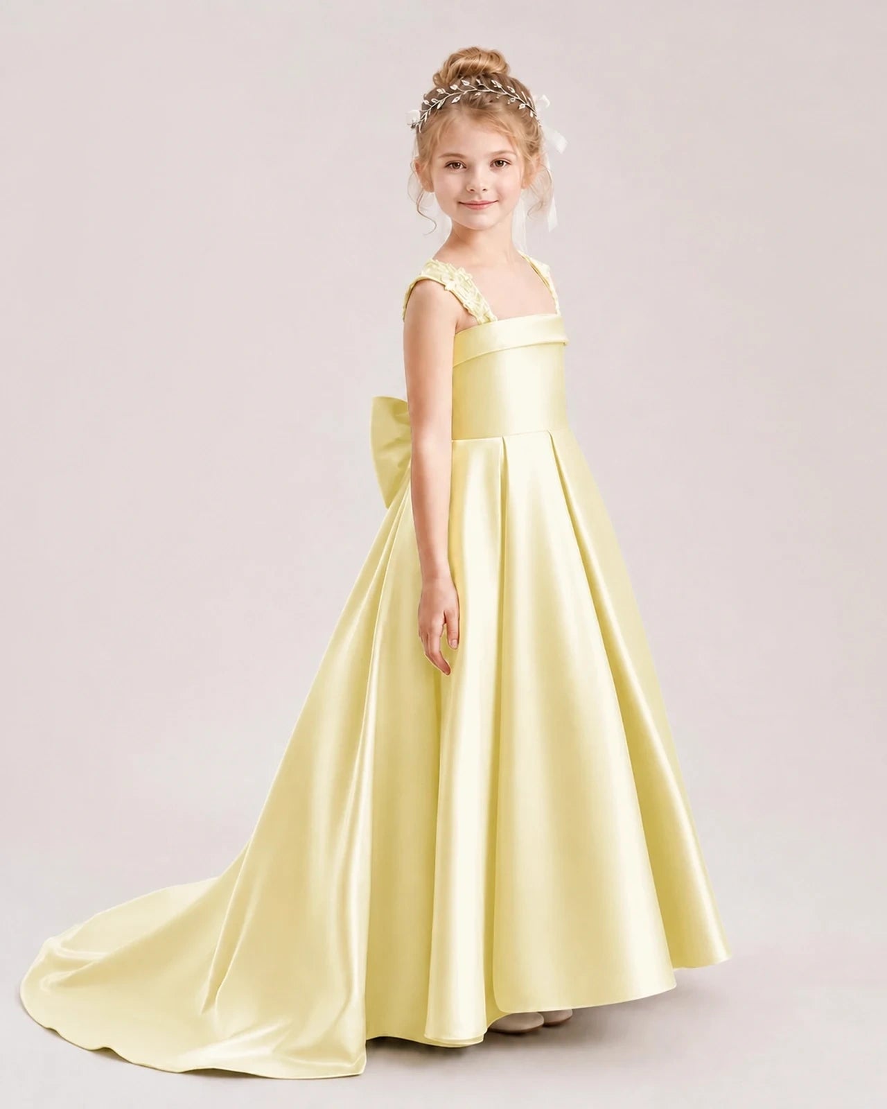 Dideyttawl Pleated Satin Flower Girl Dress with Lace Straps and Big Back Bow