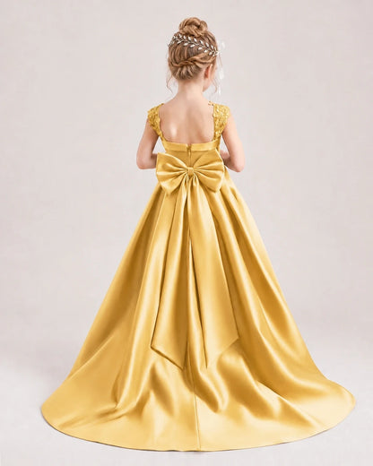 Dideyttawl Pleated Satin Flower Girl Dress with Lace Straps and Big Back Bow