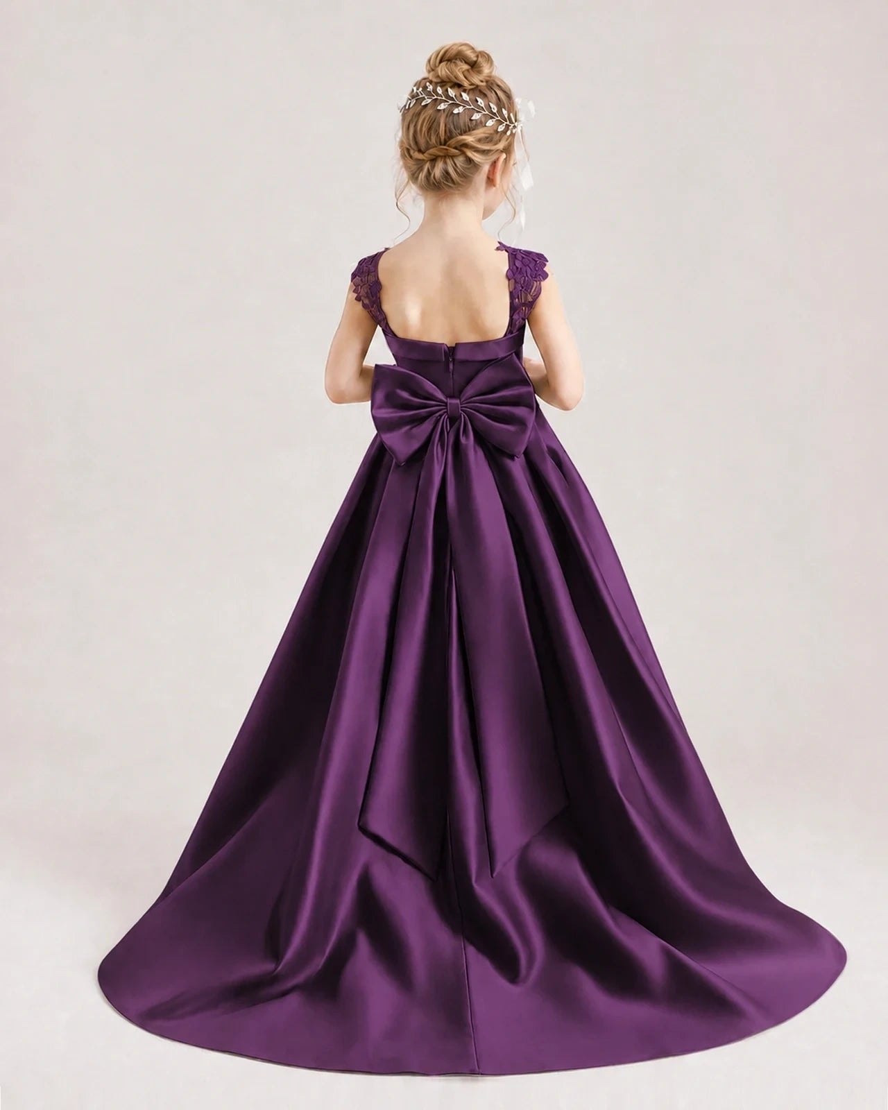Dideyttawl Pleated Satin Flower Girl Dress with Lace Straps and Big Back Bow