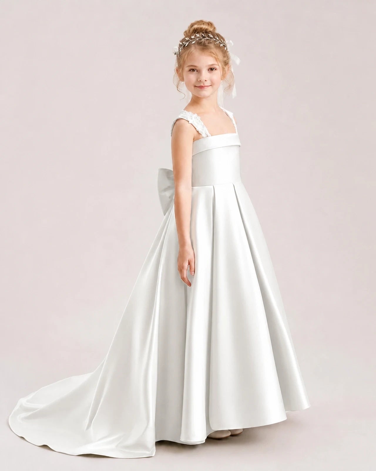 Dideyttawl Pleated Satin Flower Girl Dress with Lace Straps and Big Back Bow