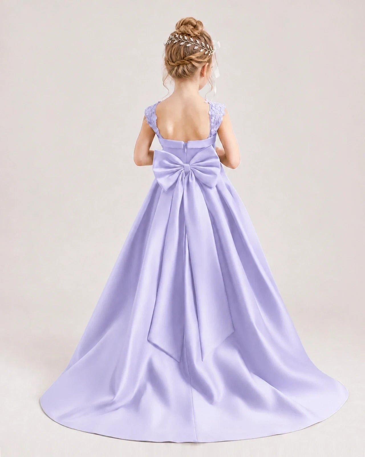 Dideyttawl Pleated Satin Flower Girl Dress with Lace Straps and Big Back Bow