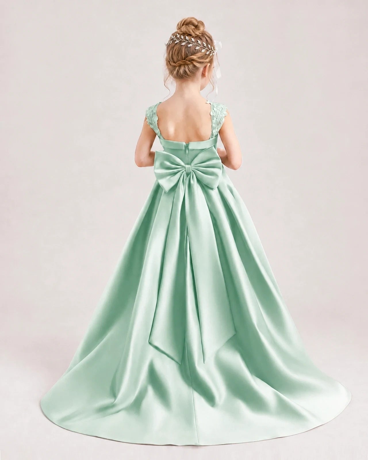 Dideyttawl Pleated Satin Flower Girl Dress with Lace Straps and Big Back Bow