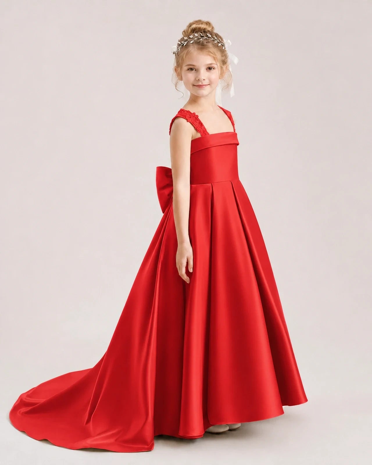 Dideyttawl Pleated Satin Flower Girl Dress with Lace Straps and Big Back Bow