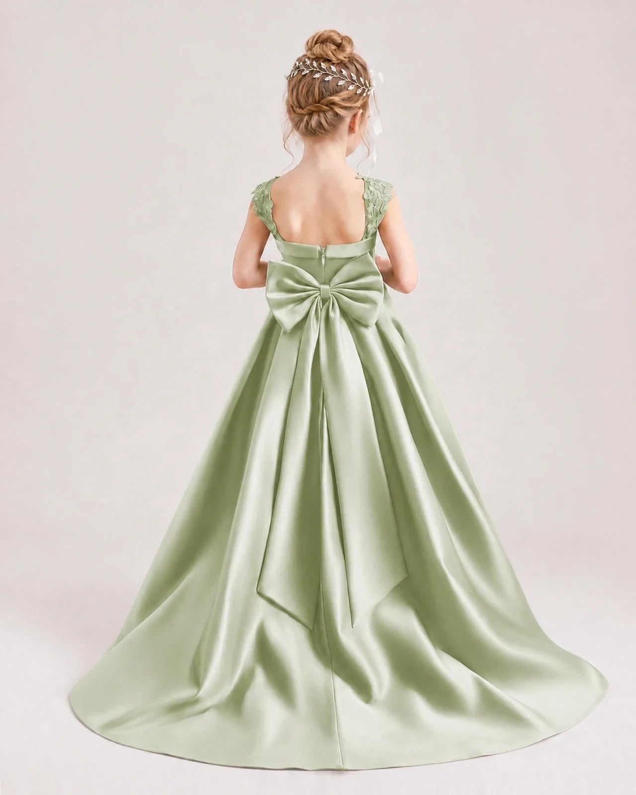 Dideyttawl Pleated Satin Flower Girl Dress with Lace Straps and Big Back Bow
