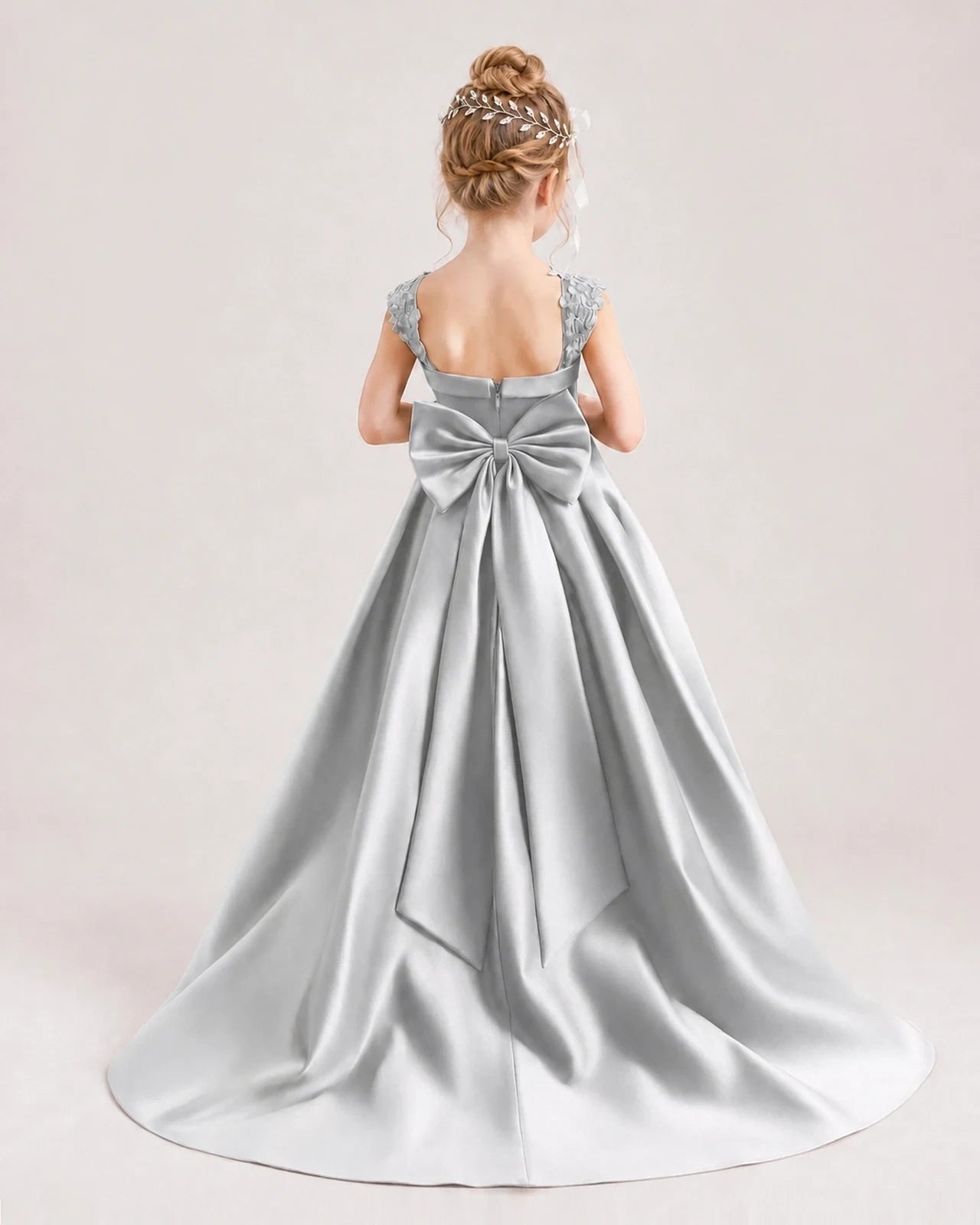 Dideyttawl Pleated Satin Flower Girl Dress with Lace Straps and Big Back Bow