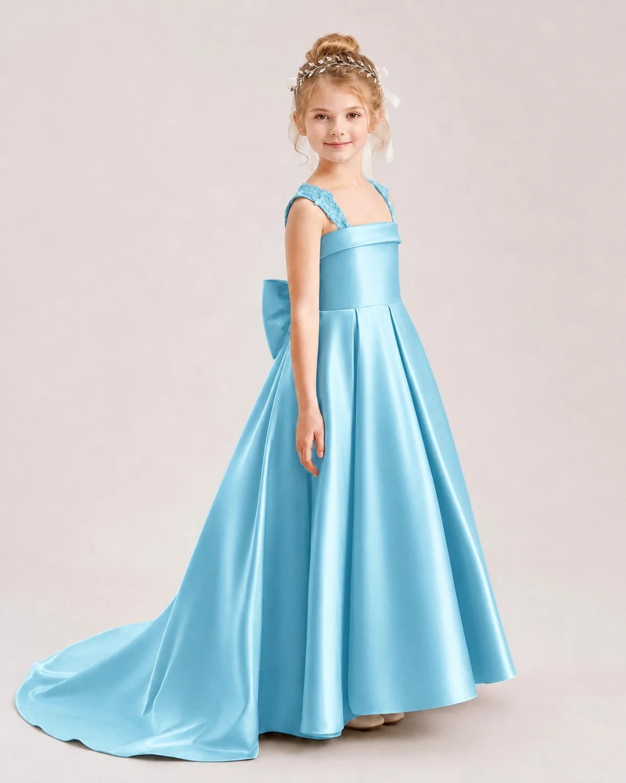 Dideyttawl Pleated Satin Flower Girl Dress with Lace Straps and Big Back Bow
