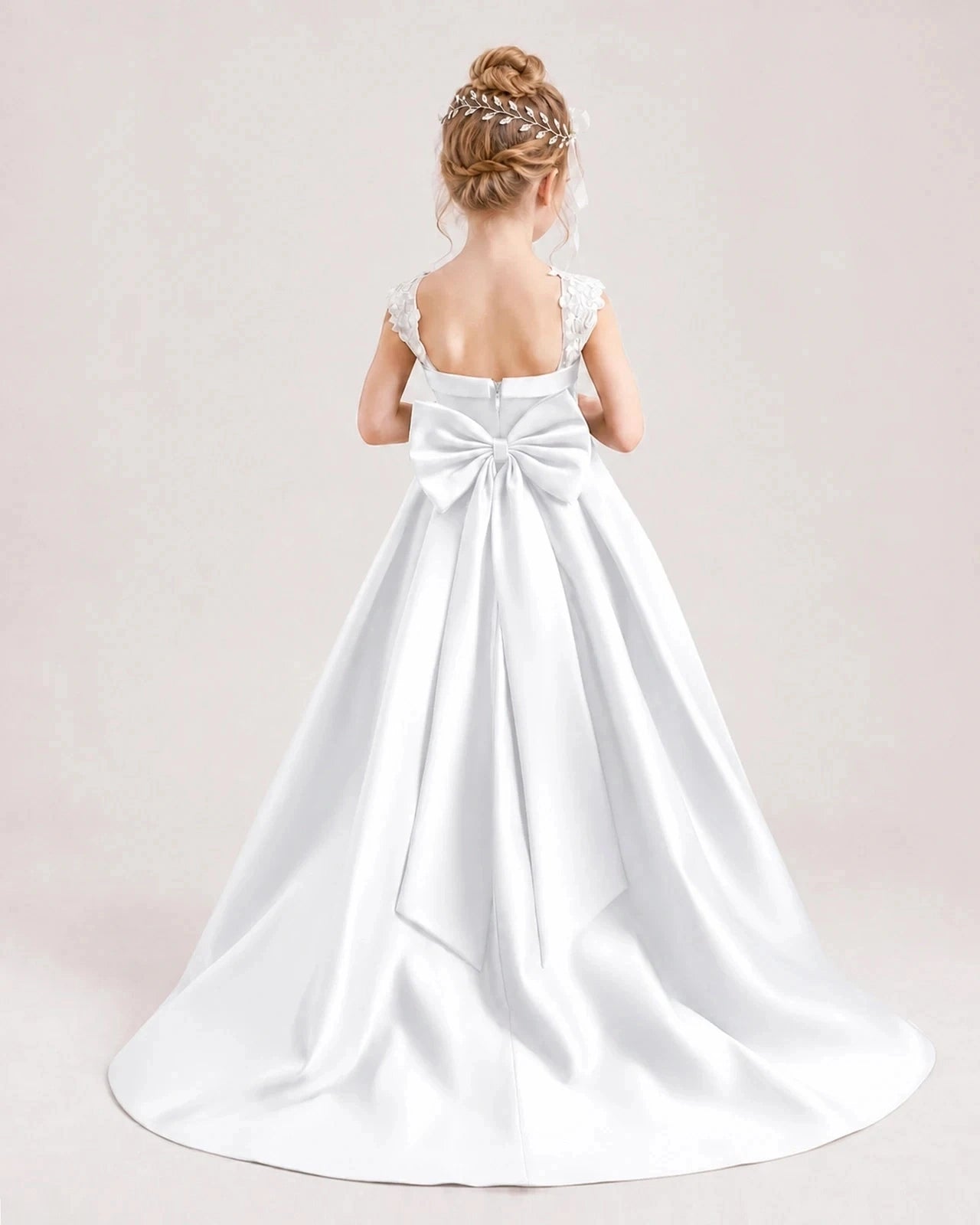 Dideyttawl Pleated Satin Flower Girl Dress with Lace Straps and Big Back Bow