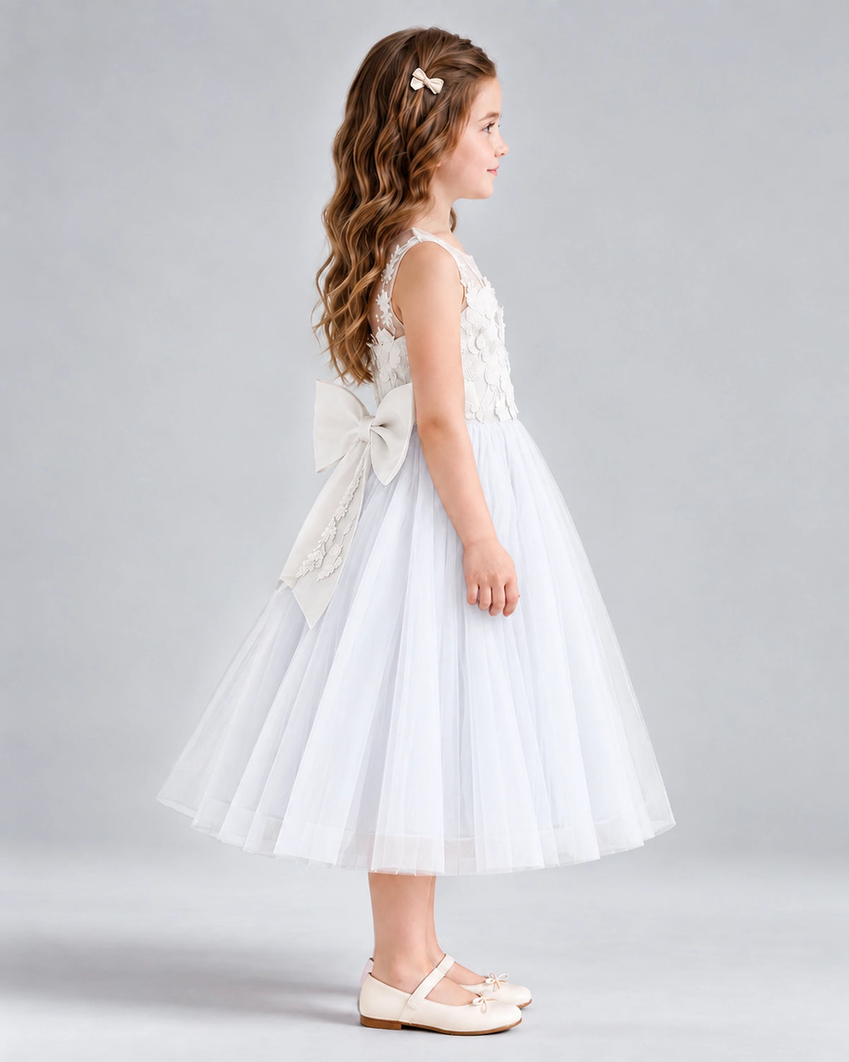 White A-line Flower Girl Dresses Side