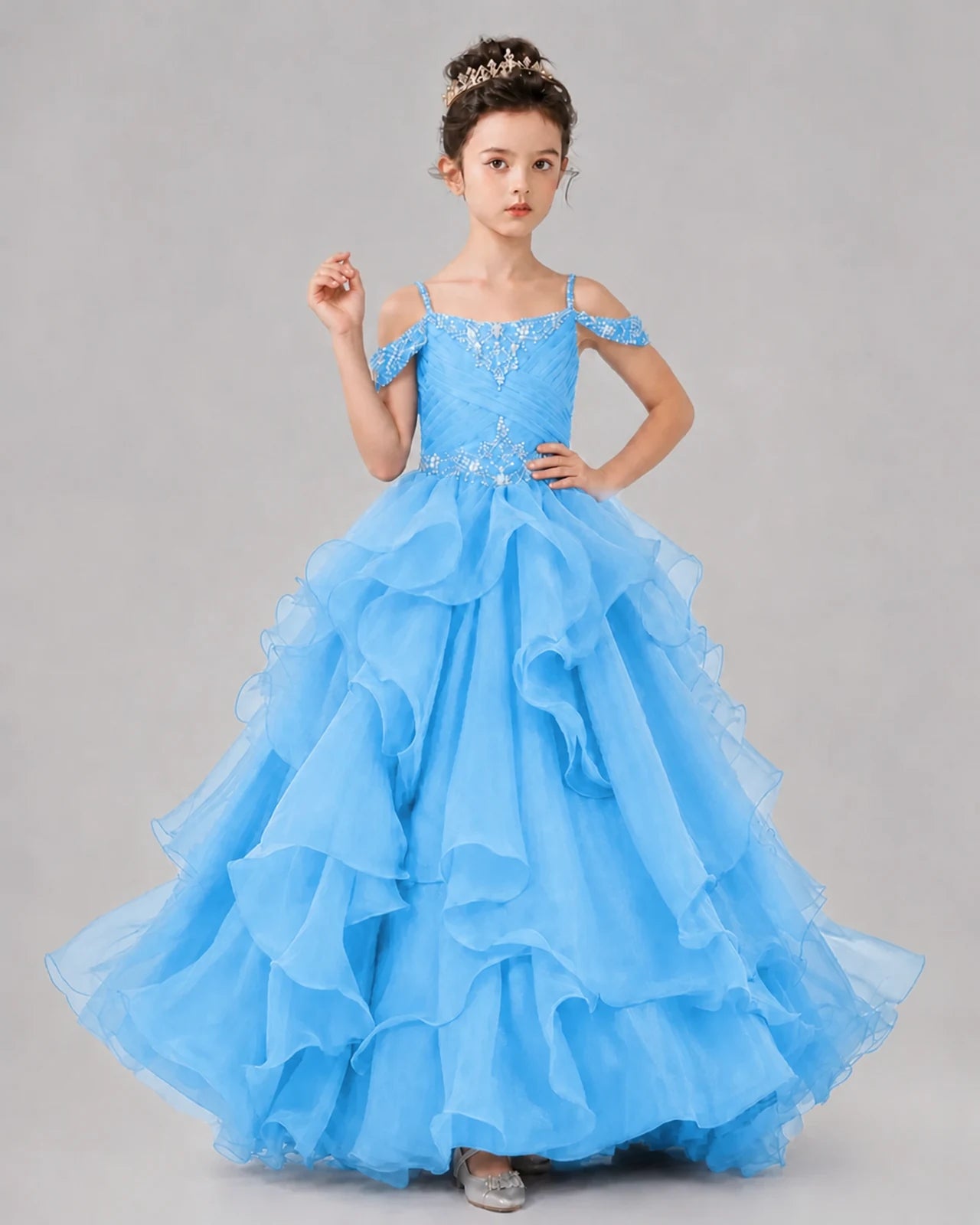 Sky Blue Ball Gown Girls Pageant Dresses Pose