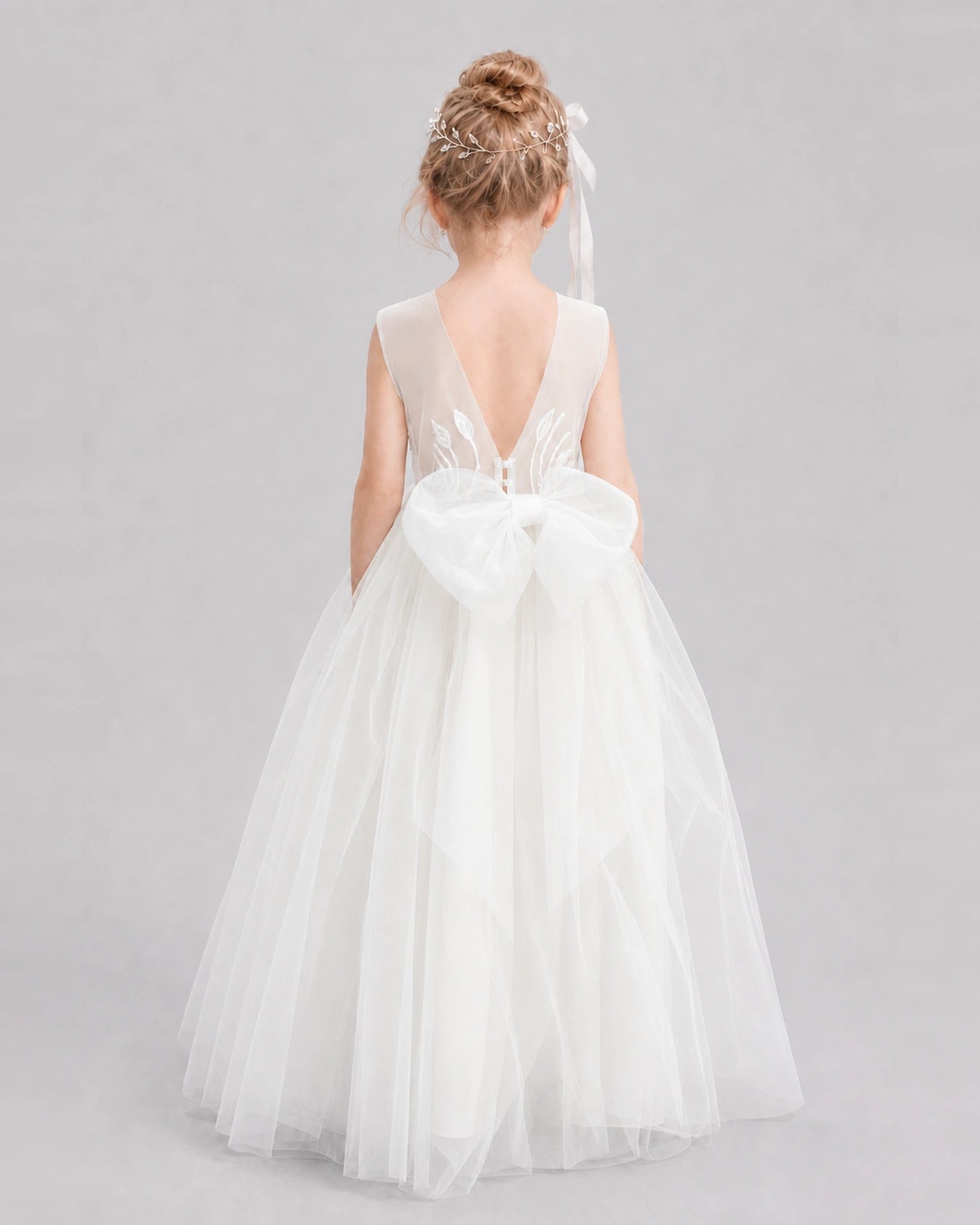 Dideyttawl Tulle One Shoulder Flower Girl Dress with Train