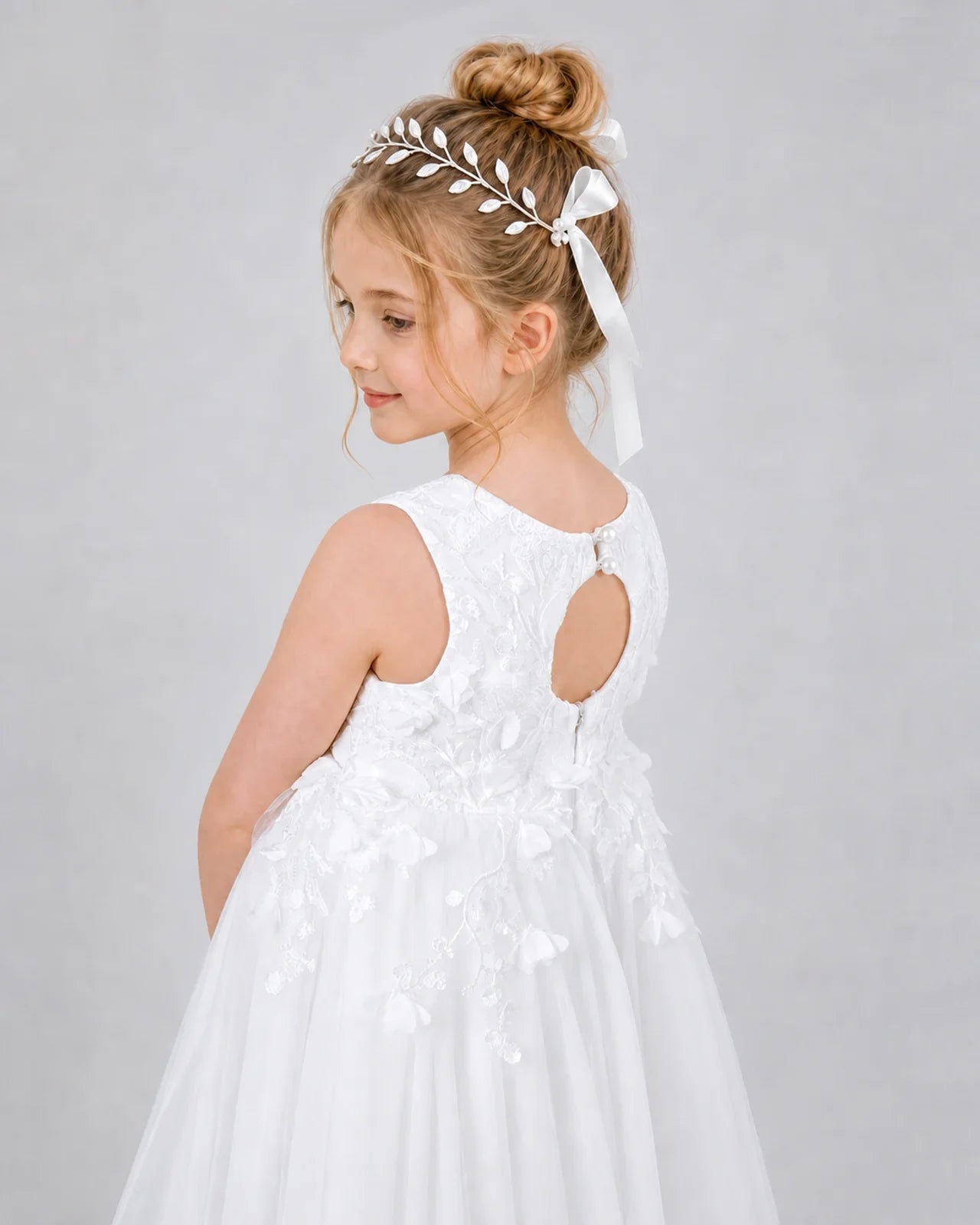 White Flower Girl Dress Sleeveless 3D Floral Lace Keyhole Back Midi Dress Detail View