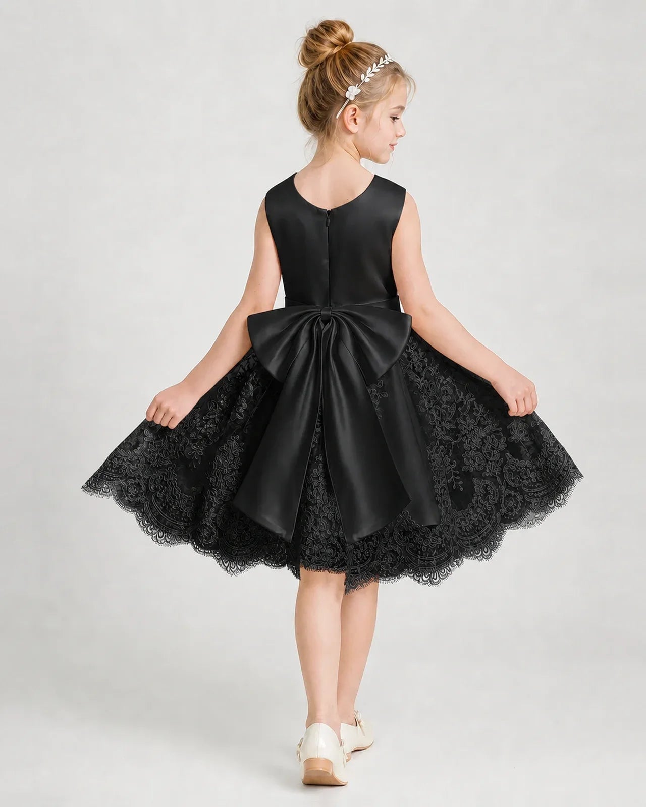 Dideyttawl Lace Satin Tulle Girl Formal Dress with Back Bow