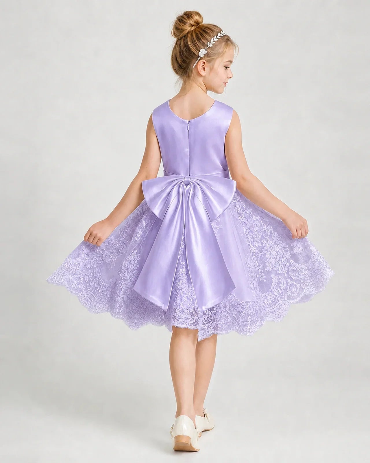 Dideyttawl Lace Satin Tulle Girl Formal Dress with Back Bow