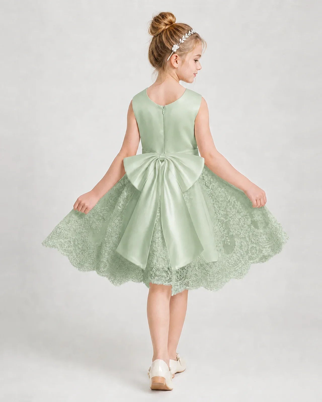 Dideyttawl Lace Satin Tulle Girl Formal Dress with Back Bow