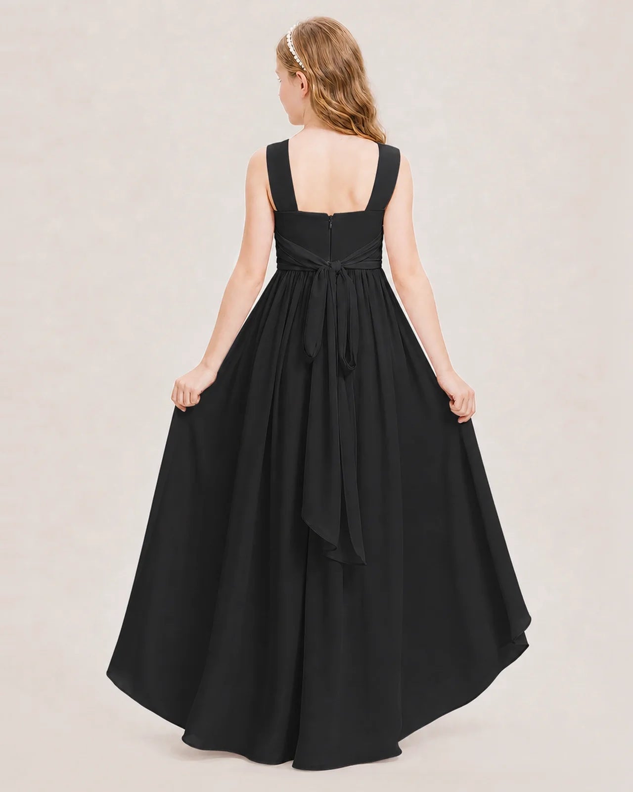 Dideyttawl V-Neck Ruched Chiffon Junior Bridesmaid Dress