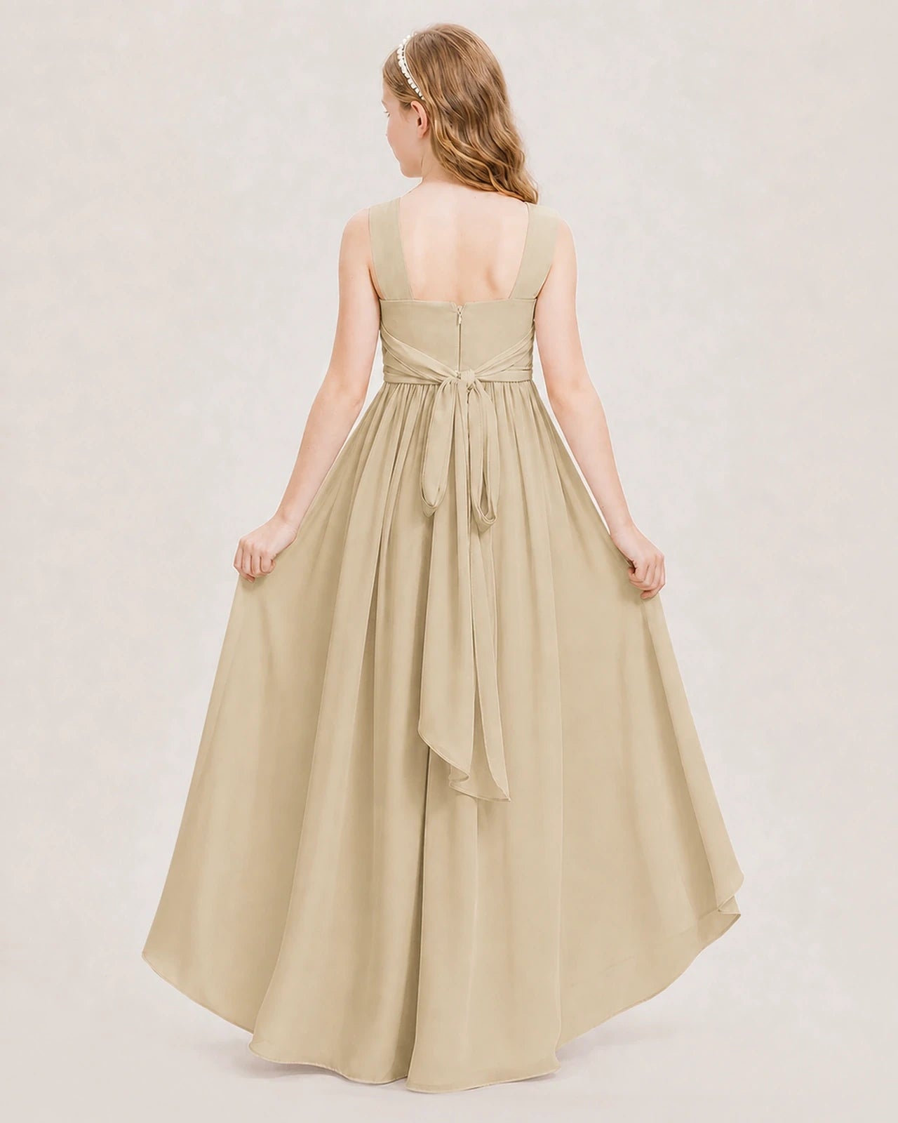 Dideyttawl V-Neck Ruched Chiffon Junior Bridesmaid Dress
