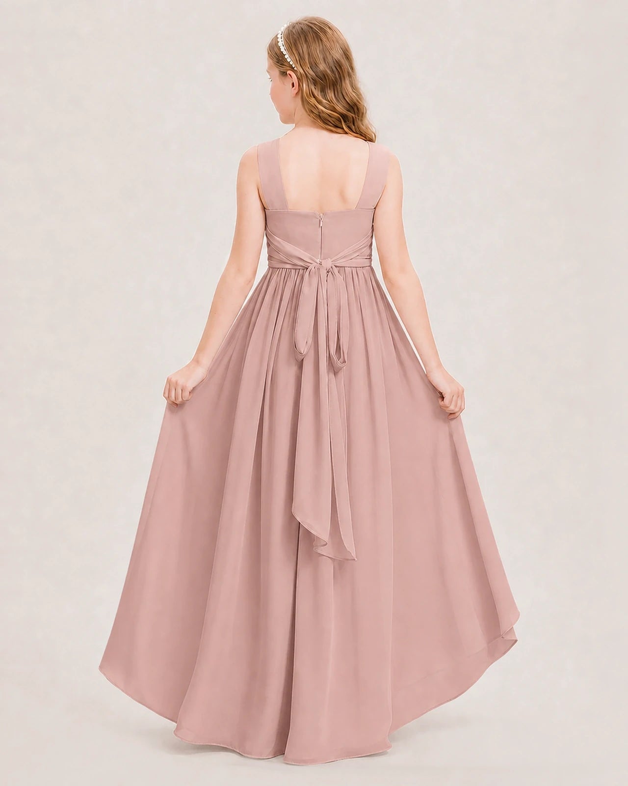 Dideyttawl V-Neck Ruched Chiffon Junior Bridesmaid Dress