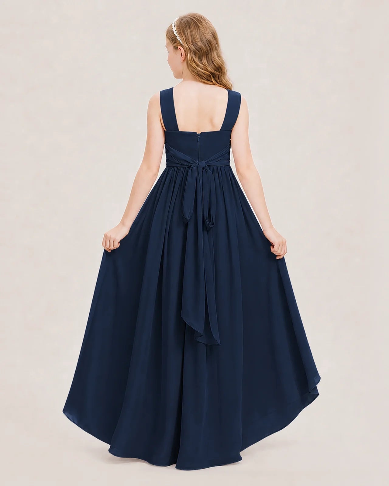 Dideyttawl V-Neck Ruched Chiffon Junior Bridesmaid Dress