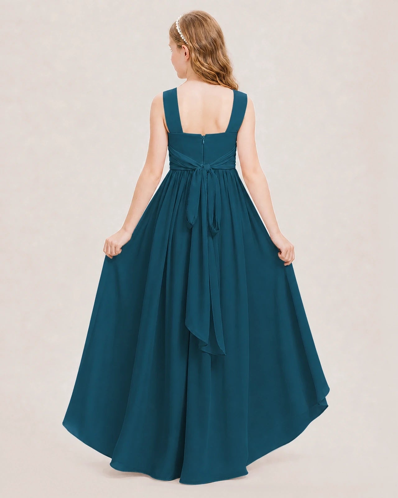 Dideyttawl V-Neck Ruched Chiffon Junior Bridesmaid Dress