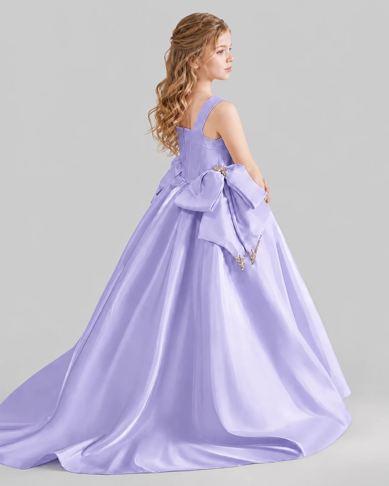 Lavender Ball Gown Girls Pageant Dresses Pose