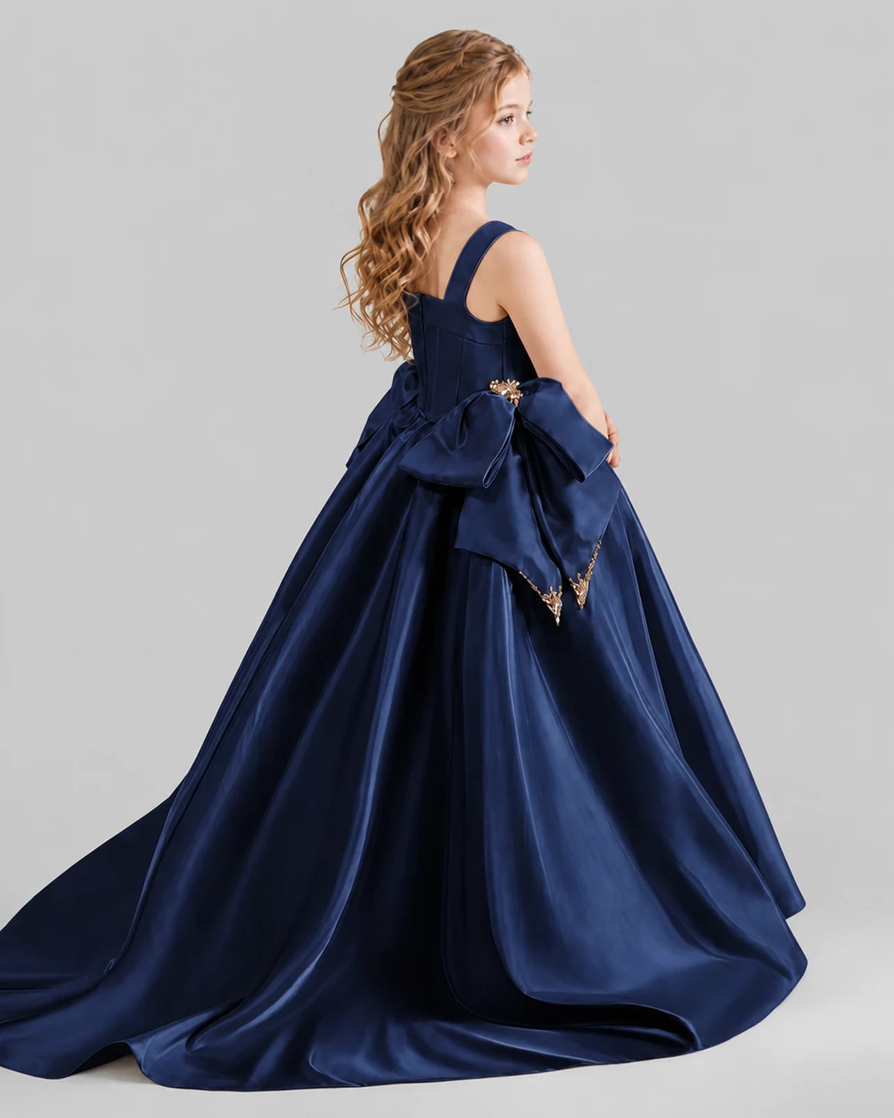 Navy Blue Ball Gown Girls Pageant Dresses Pose